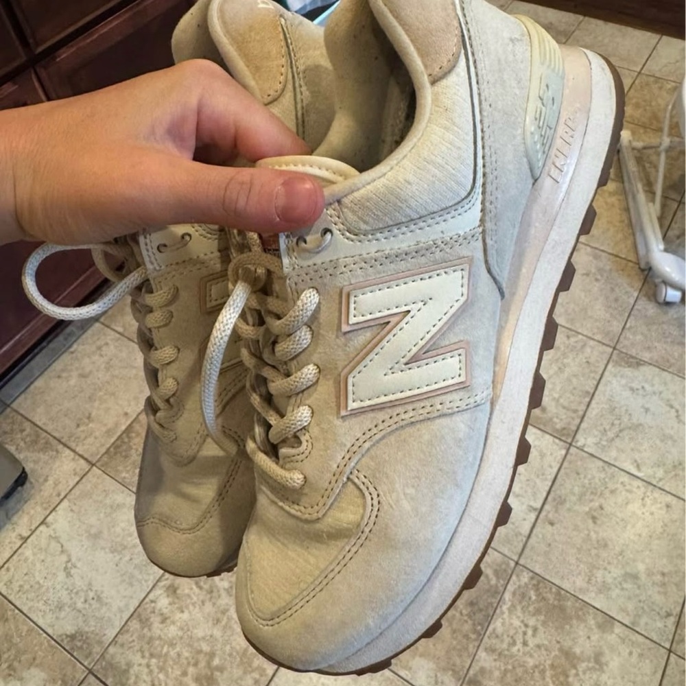 New Balance Women's Beige Sneakers